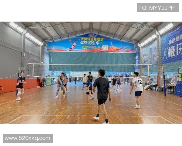 深圳排球队的耐力挑战与训练策略探讨 深圳排球队的耐力挑战与训练策略探讨