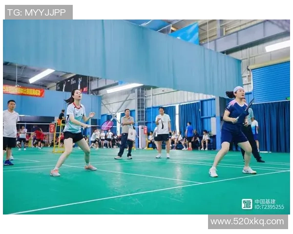 深圳羽毛球队的意识提升与团队精神探讨聚焦羽毛球运动发展新方向 深圳羽毛球队的意识提升与团队精神探讨聚焦羽毛球运动发展新方向